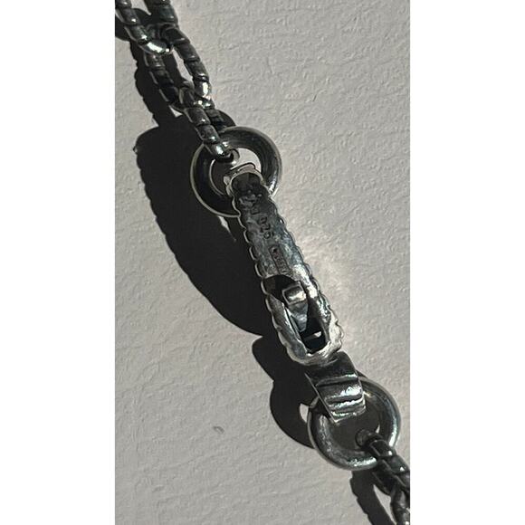 Gucci Textured Interlocking G Pendant Logo Silver Necklace w/ Gift Box NWOT - Picture 11 of 15